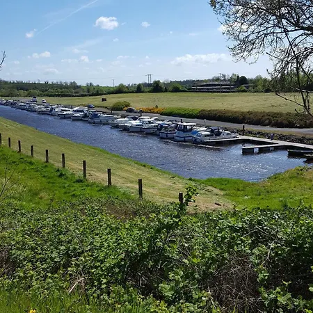 Albertine Carrick on Shannon